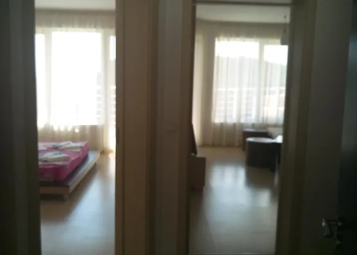 Апартхотел Marina Rezidence *** 4*